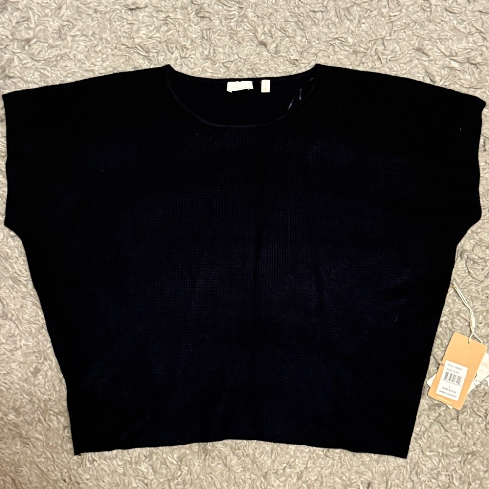 Cyrus- Dark Navy Blue Short Sleeve Top NWT